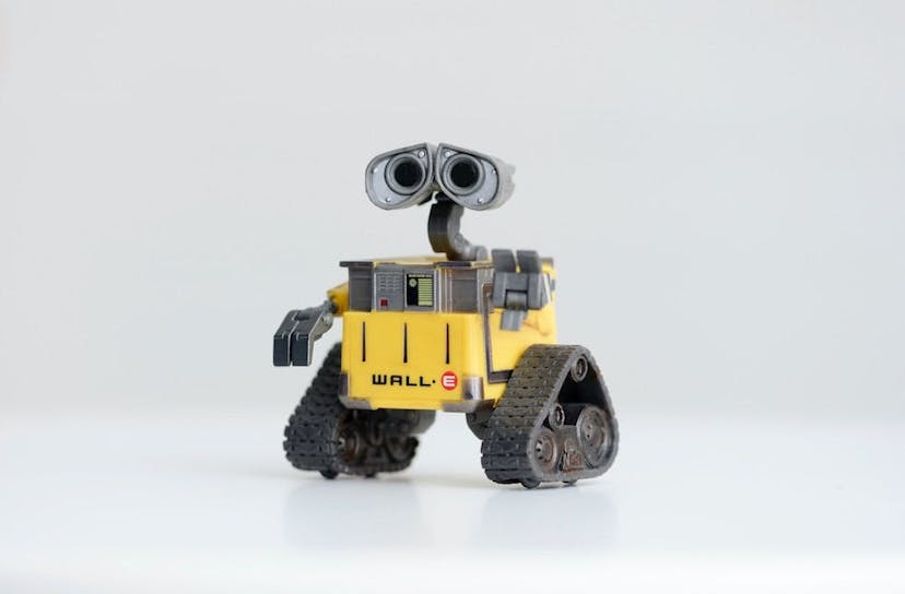 Cover Image for Best Robot Building Kits - Under $100 - Kids